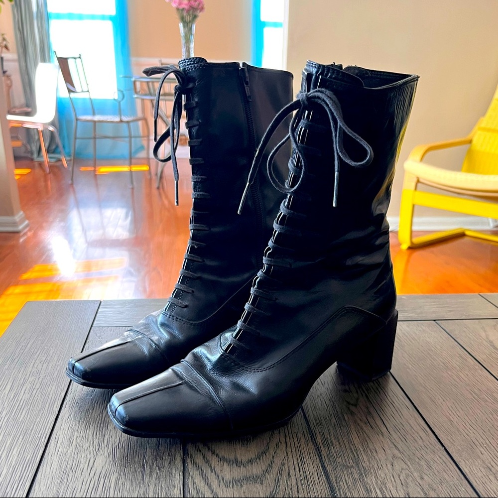 Stuart Weitzman boots size 8